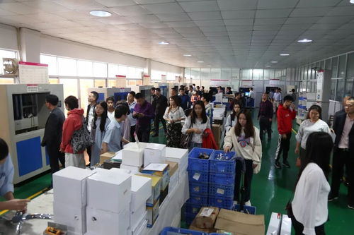 開平衛(wèi)博城觀展貿(mào)易對(duì)接活動(dòng)圓滿舉行，佛山衛(wèi)浴協(xié)會(huì)組織企業(yè)深度參觀華藝衛(wèi)浴工廠